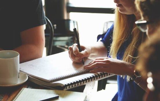 Rekrutacja w formie AC – jak wygląda? jak się do niej przygotować?