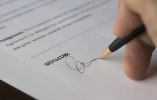 Wniosek o urlop – sprawdź, jak napisać podanie o urlop bezpłatny