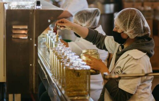 Praca na akord – jak obliczyć akord?