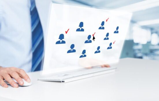 Headhunter – kto to? Czym się zajmuje? Ile zarabia?