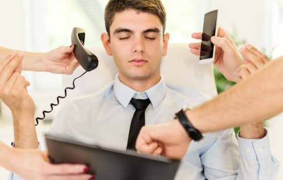 Multitasking – o co chodzi? Czy wielozadaniowość jest efektywna?