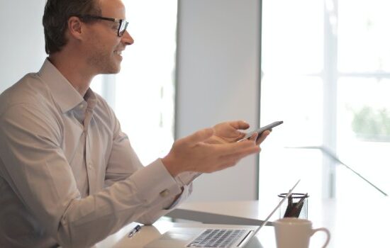 Outsourcing co to? Wady i zalety + rodzaje outsourcingu