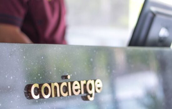 Concierge – co to? Na czym polegają usługi concierge?