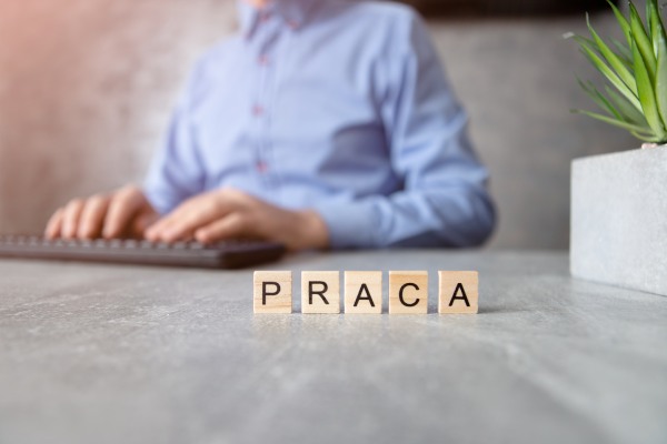 Cechy charakterystyczne umowy o prace