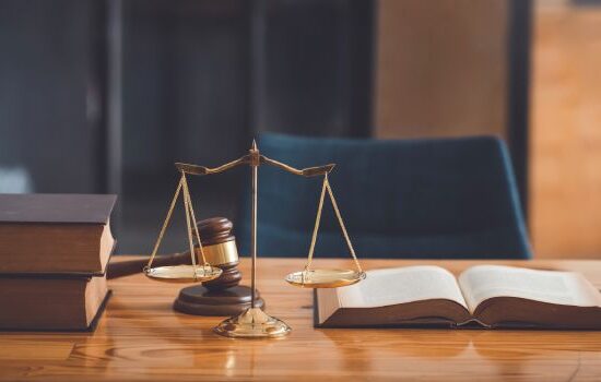 Prawo kierunki – Twój przewodnik po studiach prawniczych